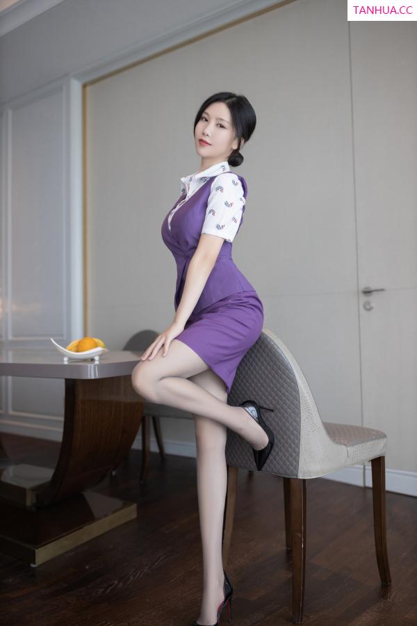 陈若依 抖娘利世 [XiuRen]高清写真图 2023.01.04 No.6084 利世 空姐制服第12张图片